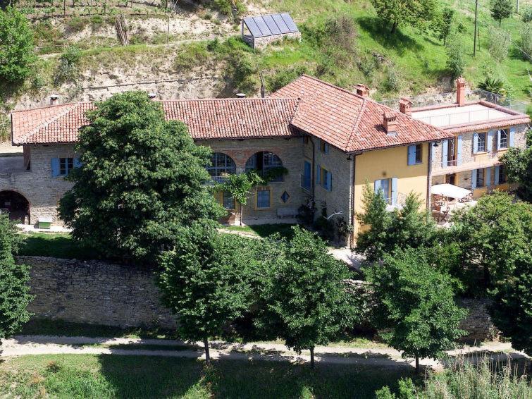 Agriturismo La Rovere Cossano Belbo ภายนอก รูปภาพ